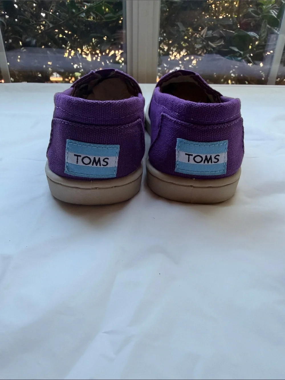 💜 TOMS Youth Classic Alpargata Purple Canvas Slip On Shoes - Kids Size 3